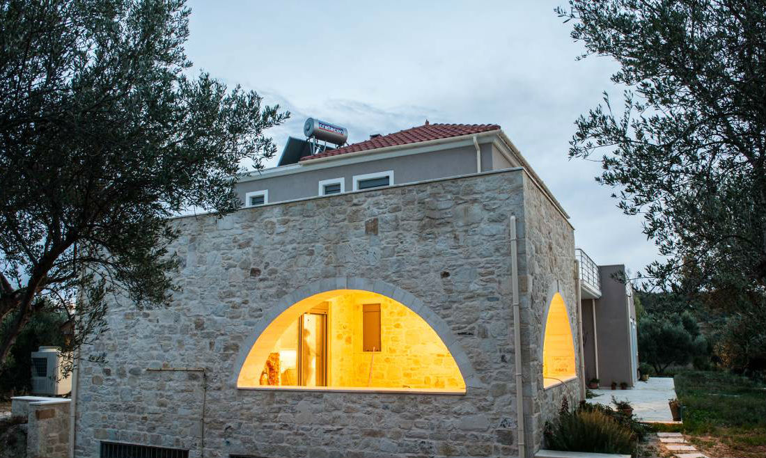 Πολυτελής κατοικία στα Ποντικιανά