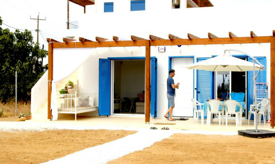 A Cycladic house in Tavronitis